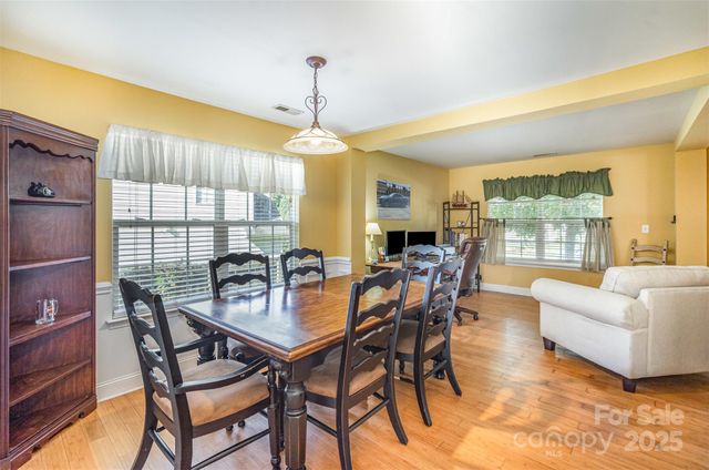 6001 Firethorne Lane, Concord, NC 28025