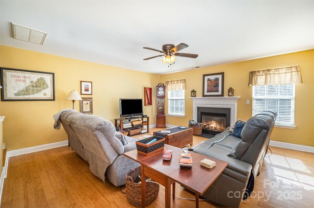 6001 Firethorne Lane, Concord, NC 28025