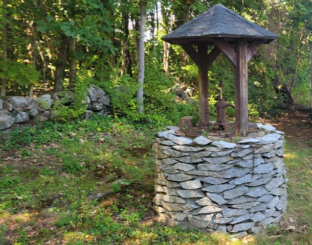 20 Meadow Lane, Goffstown, NH 03045