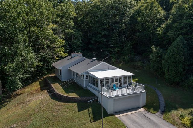 20 Meadow Lane, Goffstown, NH 03045