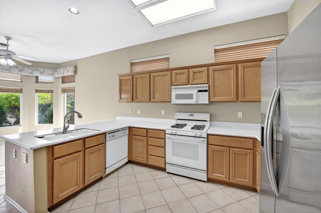 78906 Edgebrook Lane, Palm Desert, CA 92211