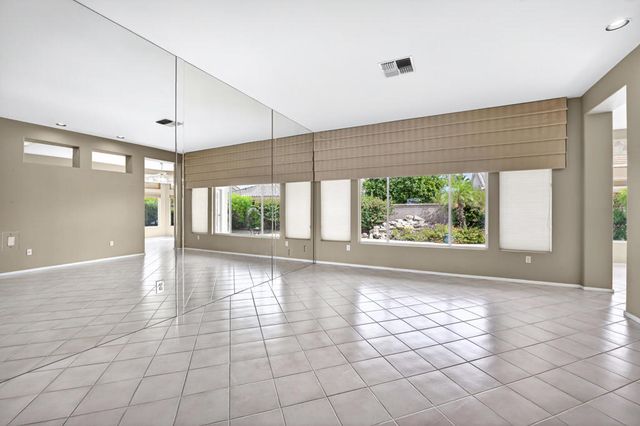 78906 Edgebrook Lane, Palm Desert, CA 92211