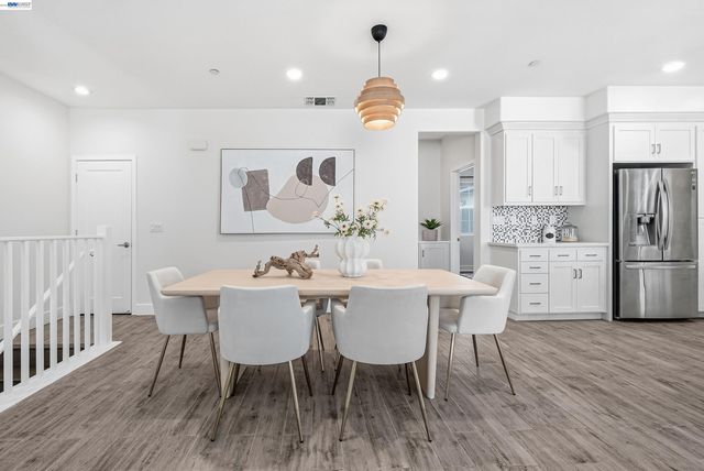 37629 Breakers Rd, Newark, CA 94560