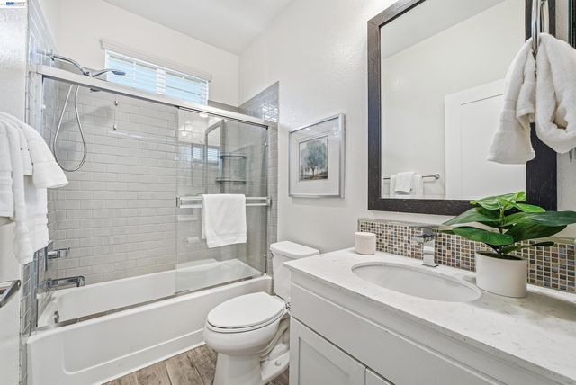 37629 Breakers Rd, Newark, CA 94560