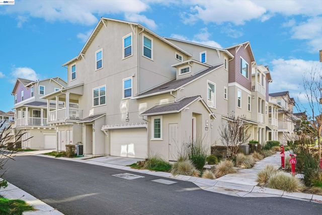 37629 Breakers Rd, Newark, CA 94560