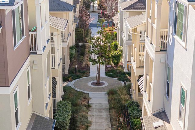 37629 Breakers Rd, Newark, CA 94560