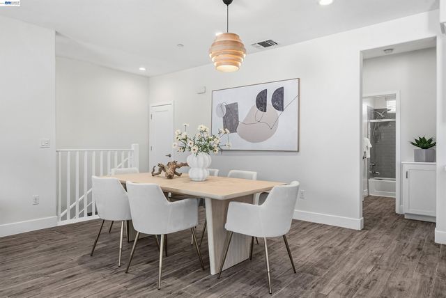 37629 Breakers Rd, Newark, CA 94560