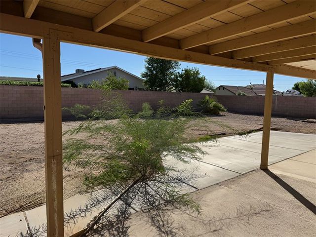 2024 E Mountain View Place, Fort Mohave, AZ 86426