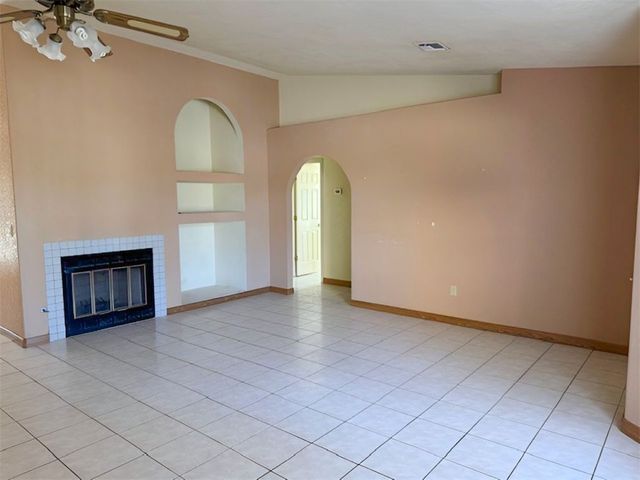 2024 E Mountain View Place, Fort Mohave, AZ 86426