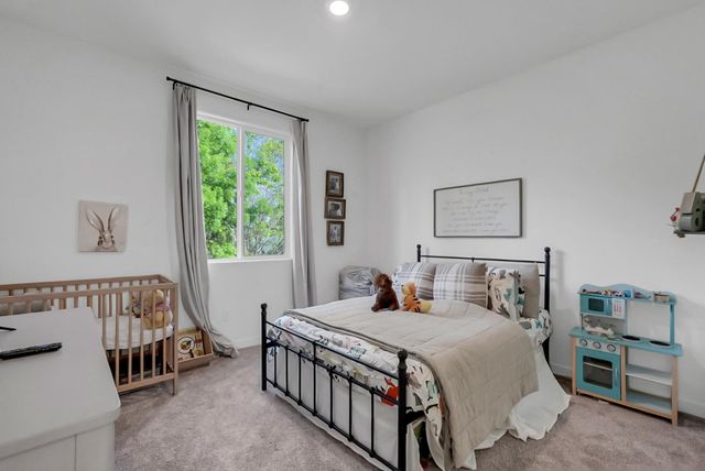 5518 Julia Ave, Keyes, CA 95328