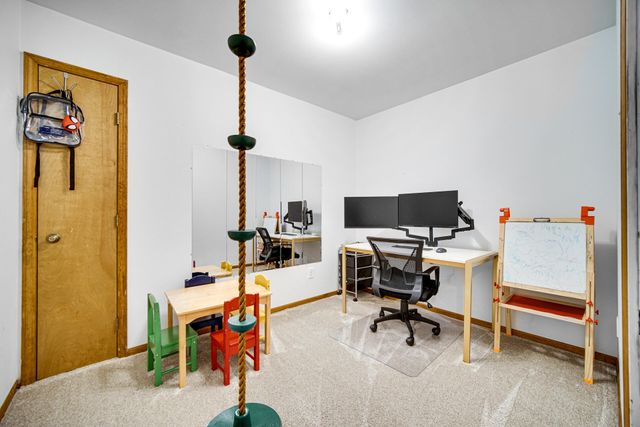 1559 Happy Valley Road, Crown Point, IN 46307