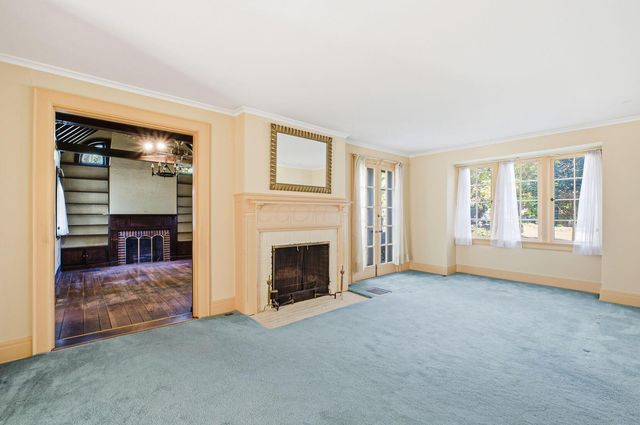 2425 Bryden Road, Columbus, OH 43209