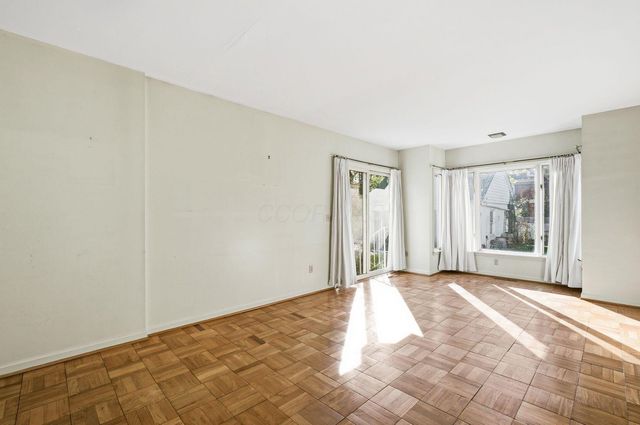 2425 Bryden Road, Columbus, OH 43209