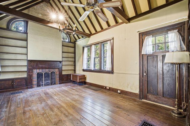 2425 Bryden Road, Columbus, OH 43209