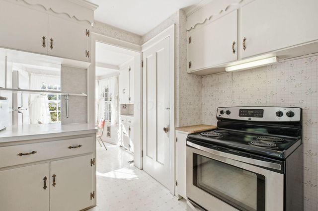 2425 Bryden Road, Columbus, OH 43209