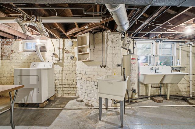 2425 Bryden Road, Columbus, OH 43209