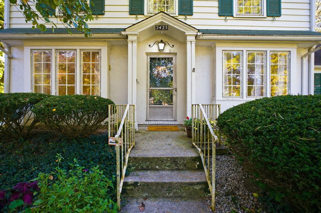 2425 Bryden Road, Columbus, OH 43209