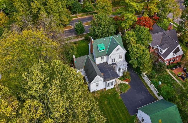 2425 Bryden Road, Columbus, OH 43209