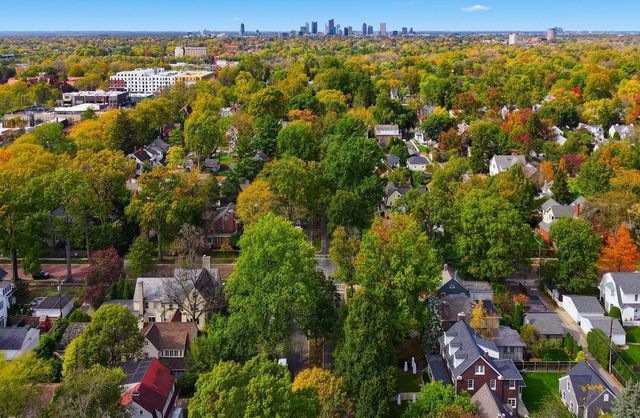 2425 Bryden Road, Columbus, OH 43209