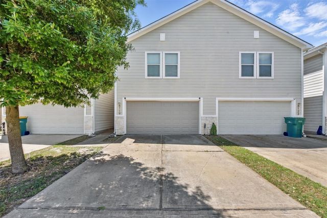 6119 Shadow Isle Lane, Houston, TX 77084
