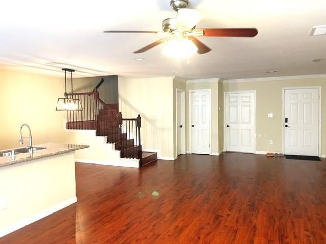 6119 Shadow Isle Lane, Houston, TX 77084