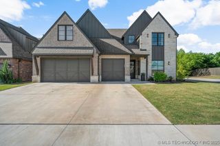 16804 E 43rd Street S, Tulsa, OK 74134