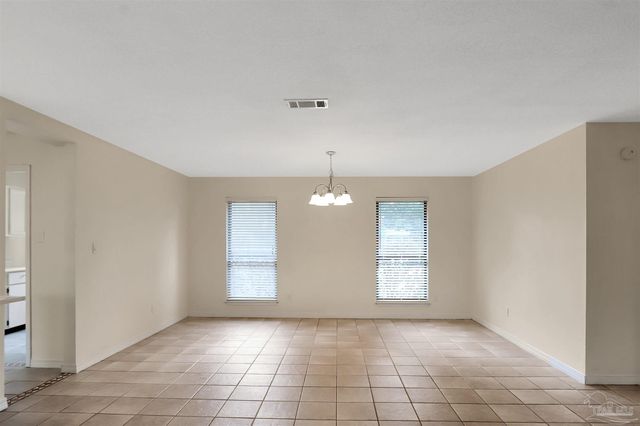 3623 Tiger Point Blvd, Gulf Breeze, FL 32563