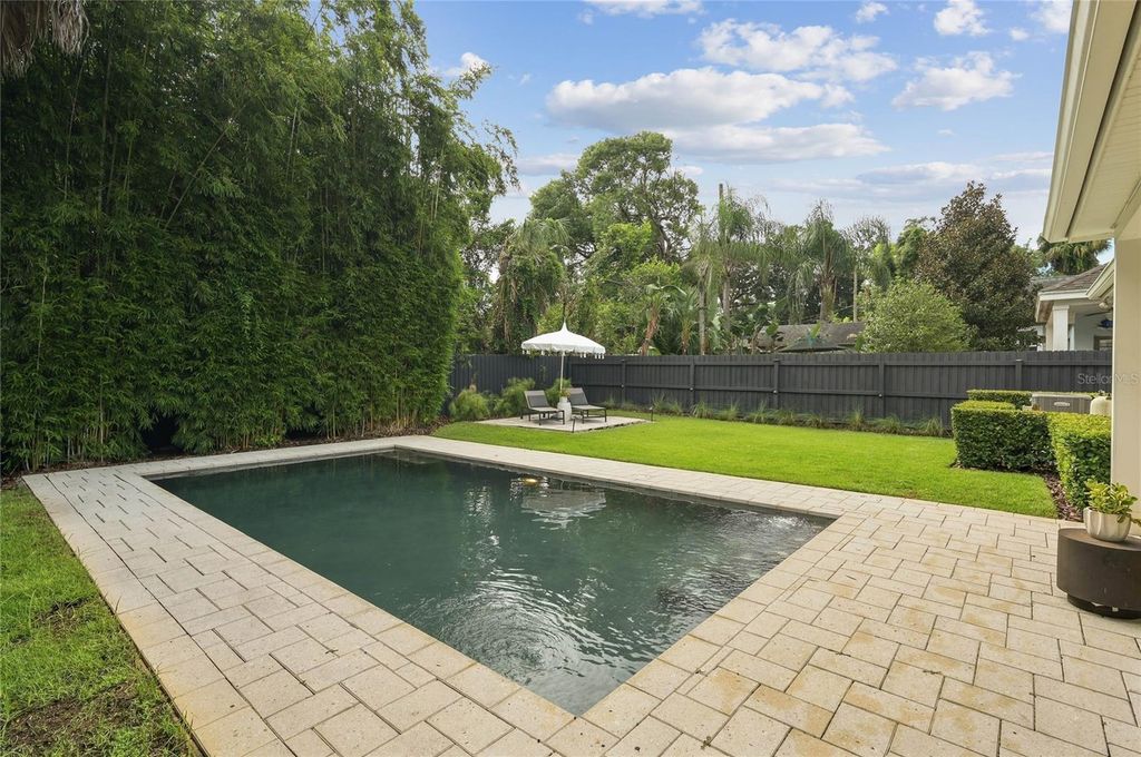 Image 38 of property listing at 1707 ASHER LANE, Orlando, FL 32803