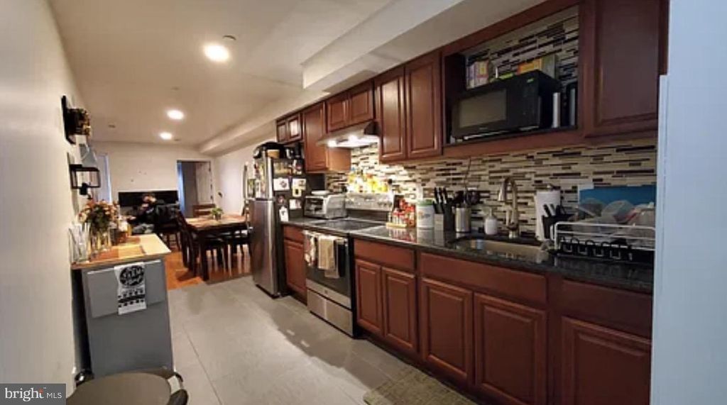 612 N 11TH ST, PHILADELPHIA, PA 19123 — photo 2