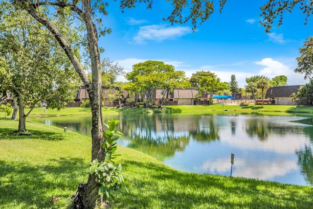 2629 NW 99th Avenue 2629, Coral Springs, FL 33065