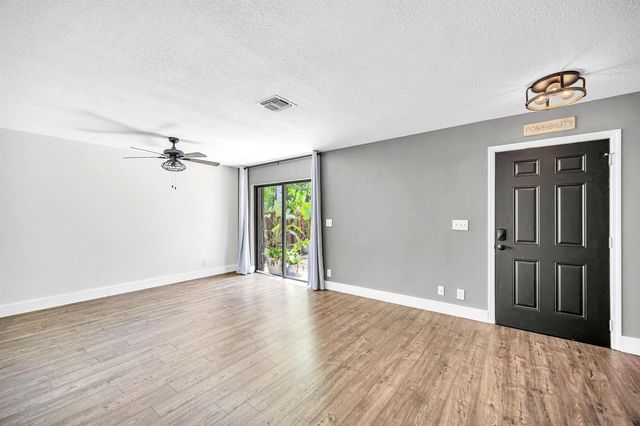 2629 NW 99th Avenue 2629, Coral Springs, FL 33065