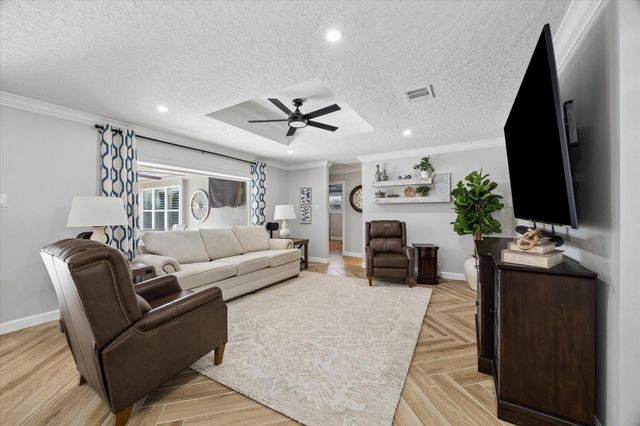 3014 Kevin Lane, Houston, TX 77043