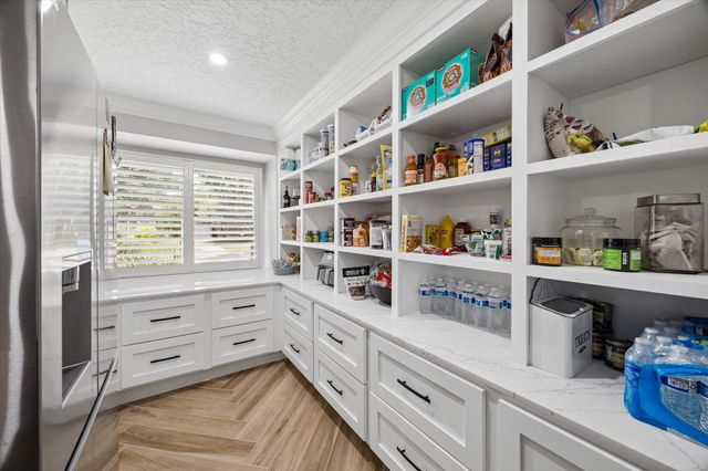3014 Kevin Lane, Houston, TX 77043