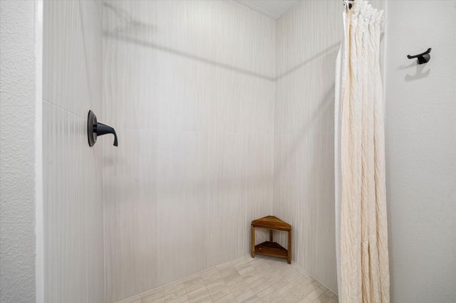 3014 Kevin Lane, Houston, TX 77043