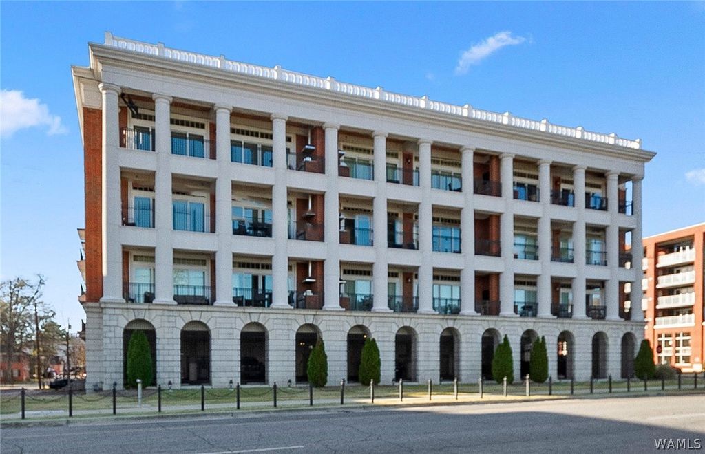 511 11th Street 300, Tuscaloosa, AL 35401