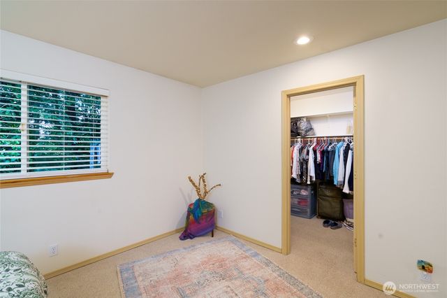 744 Shelter Bay Dr, La Conner, WA 98257