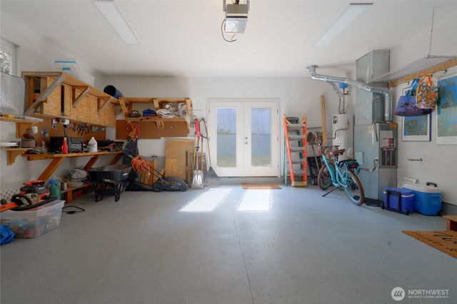 744 Shelter Bay Dr, La Conner, WA 98257