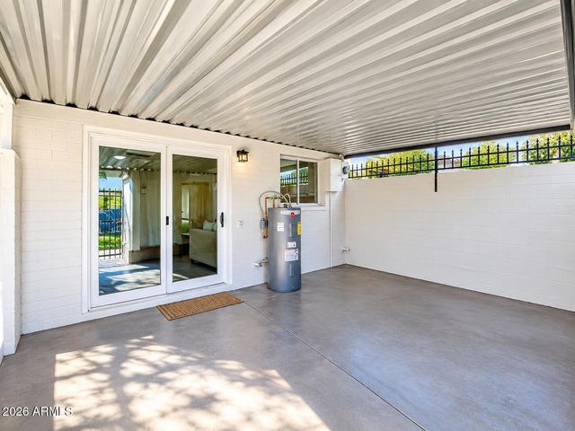 4488 E BELLEVIEW Street, Phoenix, AZ 85008