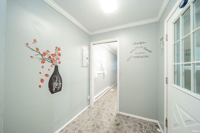 1334 S Onyx Court, New Castle, IN 47362