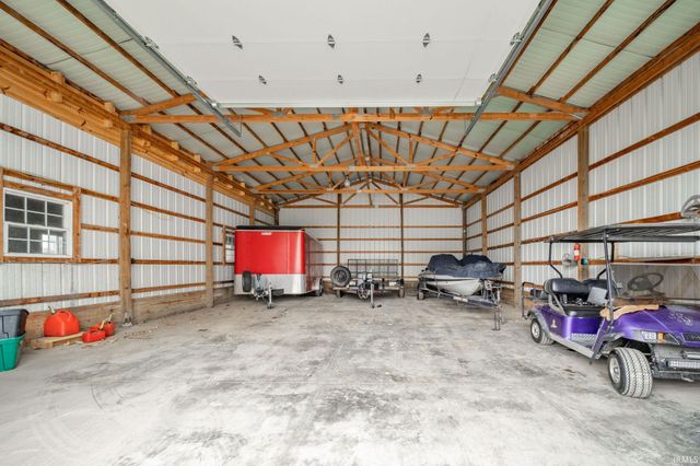 1334 S Onyx Court, New Castle, IN 47362