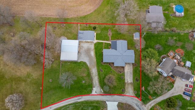 1334 S Onyx Court, New Castle, IN 47362