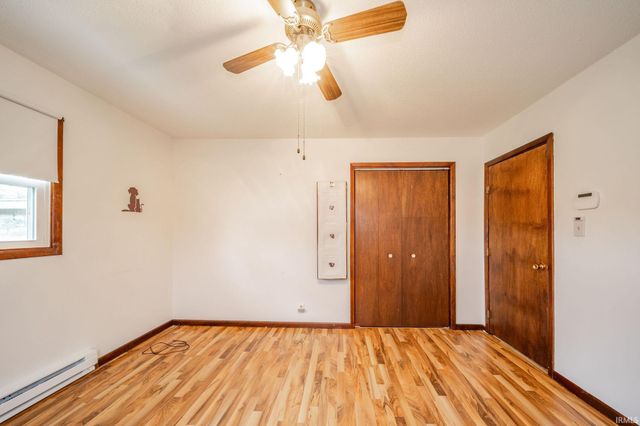 1334 S Onyx Court, New Castle, IN 47362