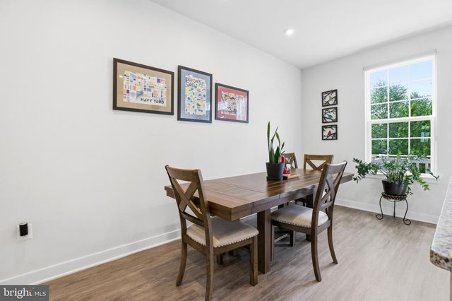 4915 CREST VIEW DR, Hyattsville, MD 20782