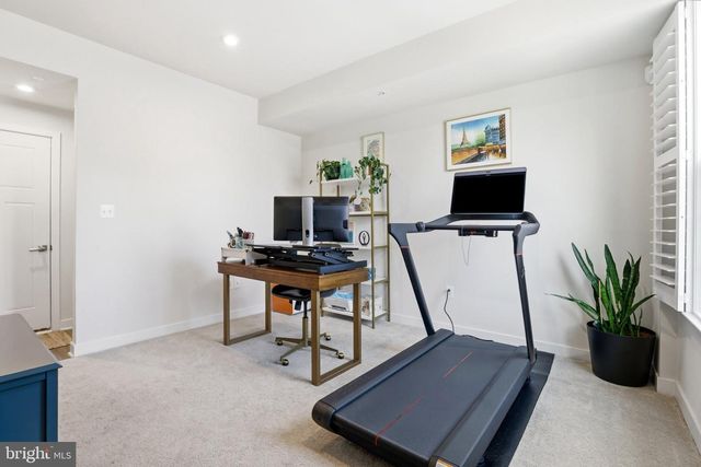 4915 CREST VIEW DR, Hyattsville, MD 20782