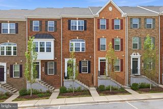 4915 CREST VIEW DR, Hyattsville, MD 20782