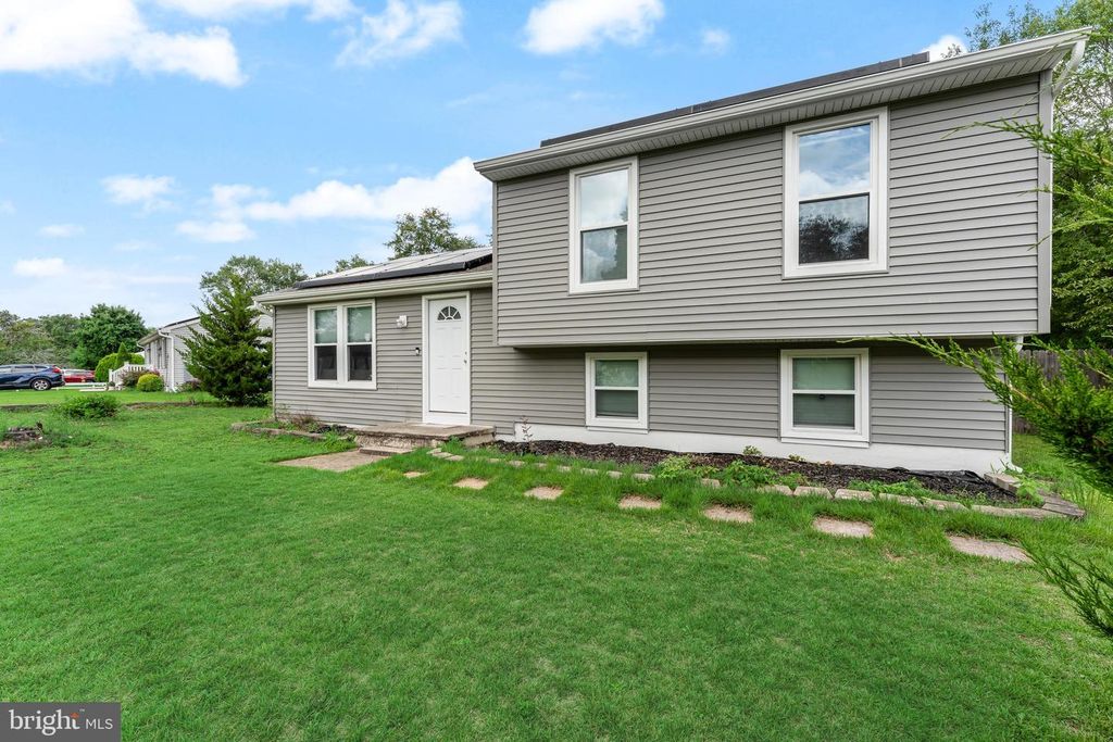 5913 MAPLE DR, MAYS LANDING, NJ 08330 — photo 4