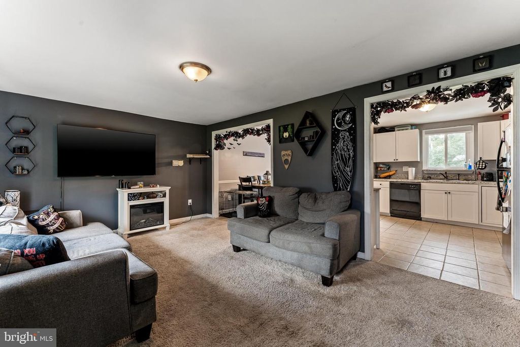 5913 MAPLE DR, MAYS LANDING, NJ 08330 — photo 5