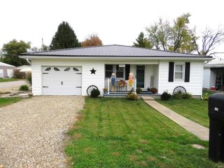 1016 Orchard St, Mitchell, IN 47446