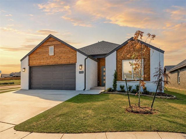 4132 Overlook Pass, Edmond, OK 73025