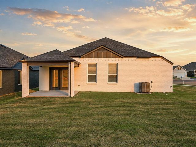 4132 Overlook Pass, Edmond, OK 73025